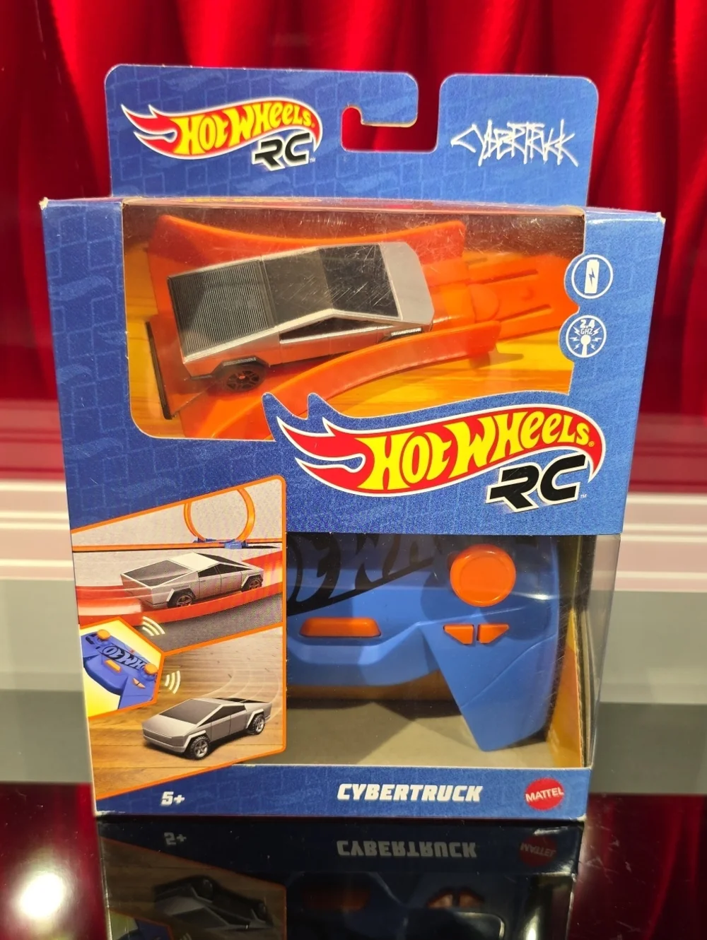 Hot Wheels RC Tesla Cybertruck 1:64 Scale Remote Control New With Box